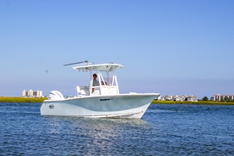 2016 Sea Hunt 234 Ultra 28 