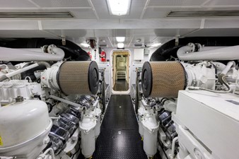 SARABETH 57 Engine Room