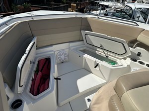 ANDIAMO 8 Bow Storage