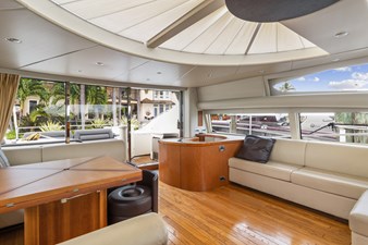 Her Way 9 16_2006 82ft Sunseeker Predator HER WAY