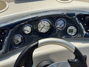 02 Bennington 257L Pontoon NLSQ 16 