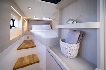 #2 SILVERCAT 46LUX 19 