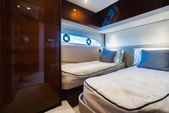 Endeavor 116 DSC06601