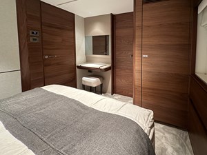 Princess X80 (X80034) 32 SB guest stateroom