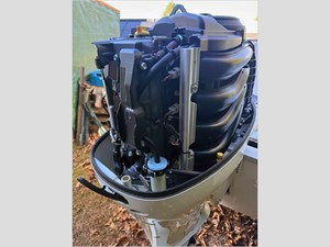 2019 CHAPARRAL 23 H2O SURF 14 