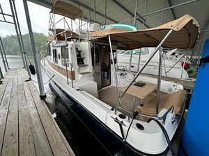 2014 Ranger Tugs R-31CB 2 