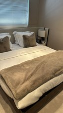 SUNLIFE 34 vip cabin