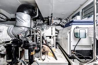 Yacht 80 Engine Room