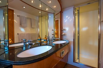 Basya Nicoli 23 Sunseeker 82Y Basya Nicoli Ensuite