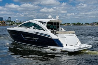 2017 Cruisers Yachts 60 Cantius 5 