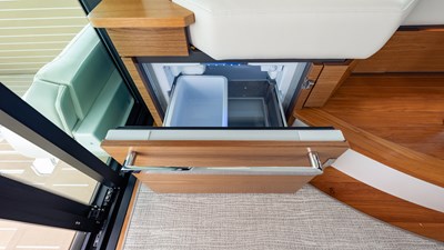 Lorax 85 2024 Tiara Yachts 48 LE