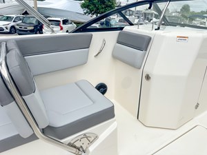 Bayliner DX2200 19 