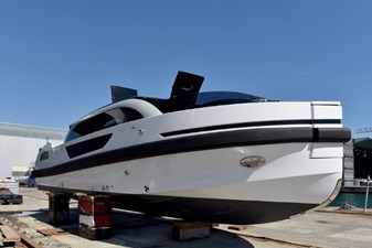 WB 7.5m CUSTOM LIMO TENDER 23 