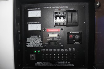 AVIARA AV40 OB 43 INSTRUMENT PANEL