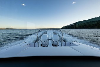 2022 Axopar 37 XC 16 