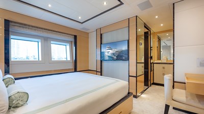INSPIRATION 72 Benetti-125-IYG-Italian-Yacht-Group-Listing-on-YachtWay-43-2