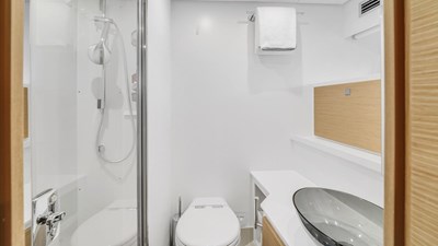AURORA 41 