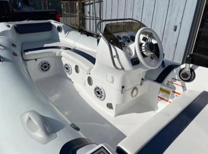 2022 Walker Bay Generation 450 DLX 9 10