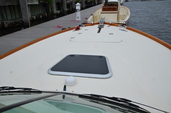 TANGO 24 Forward Deck