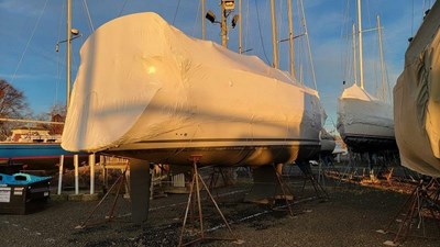 2010 Beneteau 40 38 