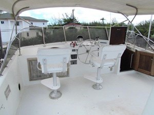 1982 Hatteras LRC Long Range Cruiser 38 39