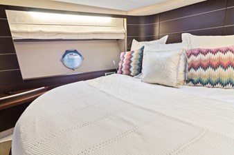 Blind Squirrel 20 24_2009 68ft Azimut 68S