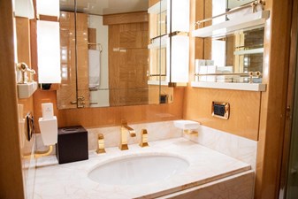 Azimut 105 14 