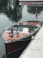 1940 Chris-Craft Deluxe Runabout 7 7