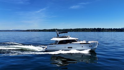 2024 Greenline 48 Fly 1 Greenline 48 Fly Hybrid Powered Yacht by Ocean Pacific Yachts