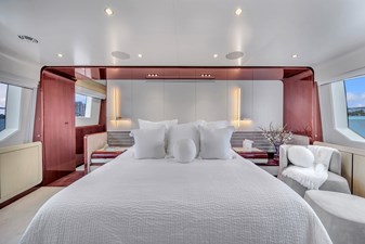 95 Raised Pilothouse 58 95' Azimut-27