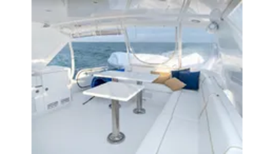 2007 Hatteras 64 Motor Yacht  44 