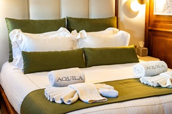 AQUILA 32 
