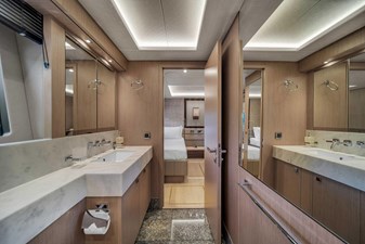 Aqua Vista  46 