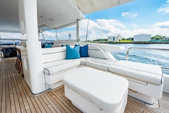 SOUTHERN BELLE 62 Boat Deck Seating