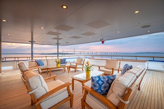 LAUREL 20 LAUREL 240'/73.15m Delta 2006/2014 Motor Yacht: Main Deck