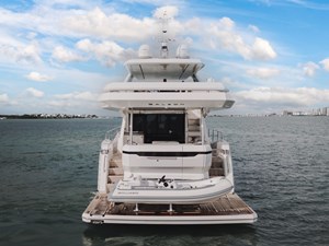 Yacht 3 Profile