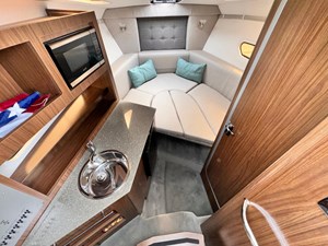 2020 Four Winns Vista 255 14 