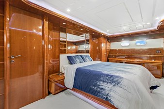 El Ladrillo III 36 37__2002 94ft Ferretti Yachts 94 EL LADRILLO III