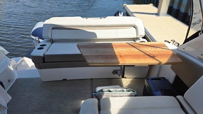 2017 Regal 32 Express 3 