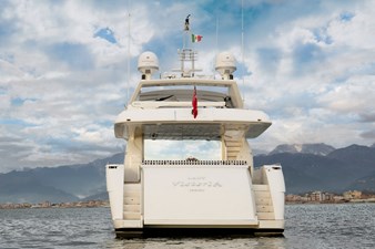 LADY VICTORIA 4 