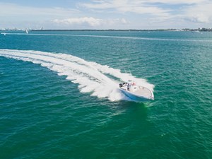 Fountain 38 Center Console 43 DJI_0469