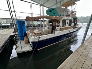 2014 Ranger Tugs R-31CB 1 