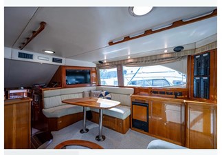 - 9 10_2004 42ft Riviera 42 Convertible