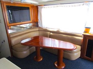 1990 Viking 52 Convertible Sportfish 4 5