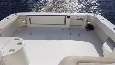 Sea Ray 340 Amberjack 9 