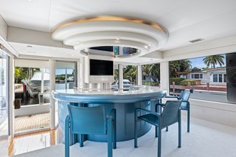 Highline 15 16_1989 102ft Oceanfast Motor Yacht HIGHLINE