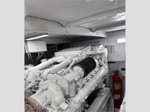 65' Fairline 1997 Squadron 3 