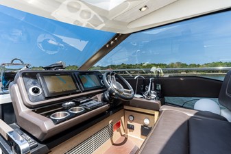 2019 Prestige 590S 54 