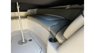 2005 Sea Ray 240 Sundeck 14 