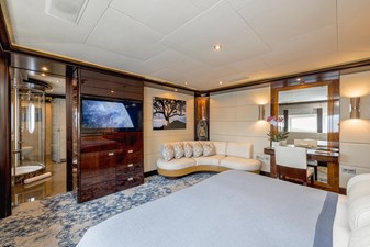 DREAM 16 VIP  bedroom view 2 